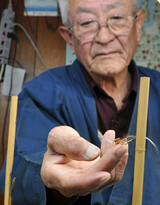 毛钩----钓鱼工具中璀璨夺目的日本传统工艺
