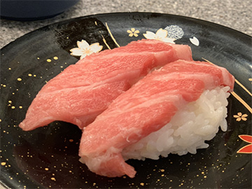 金枪鱼腹部的肉“TORO”
